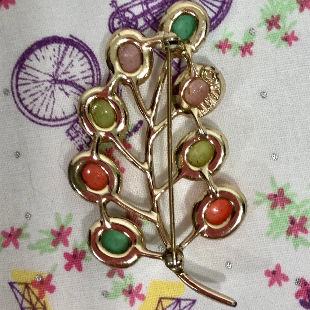 Vintage“Naran” Brooch
